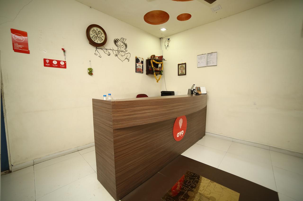 Hotel Velvet Rajkot Exterior foto